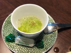 牛油果官燕-北書房·墨宴(国际博览中心店)