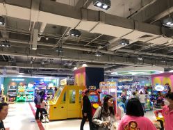 -利奥梦幻主题乐园(爱琴海购物公园店)