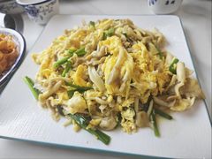 榆黄蘑炒鸡蛋-朴小妹人参鸡汤火锅(长白山万达店)