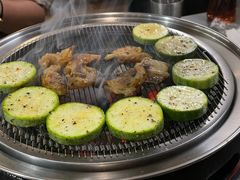 -围炉肉舍丹东海鲜烤肉·烤活鳗(步行街店)