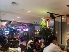 等位区-Moka Bros 摩卡站(西单大悦城店)