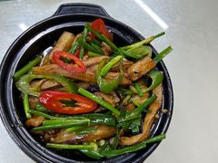 -双月饭店·20年老字号(新村店)