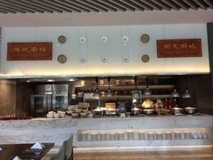 -筠咖啡西餐厅(上海国展宝龙丽筠酒店)