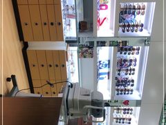 -广州宝岛眼镜武汉和光眼镜市场西区店