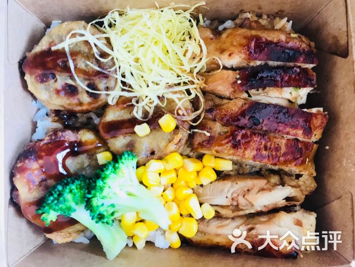 和风食客(日式料理)照烧双拼饭图片 - 第1张