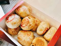 鲜肉月饼-真老大房(南京东路店)