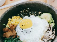 大粒牛肉石锅拌饭-小木屋拌饭(西安华阳城店)