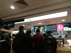 -麦当劳(轻轨曹杨路店)
