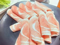 猪五花肉-华晟山城火锅(高新万达店)