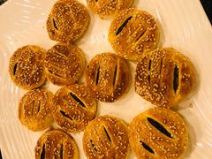 -碧中海汤泉汗蒸酒店