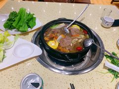 -九寨沟特色牦牛肉汤锅
