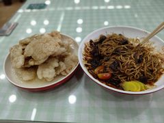 -服务大楼冷面(延大店)