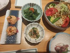 -花和海鲜自助(梅江店)