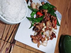 -云海肴·汽锅鸡·云南菜(天山百盛优客店)