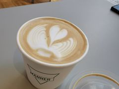 拿铁咖啡-Manner Coffee(港汇恒隆广场店)