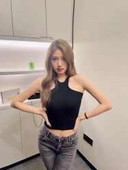 -苑苑发型设计