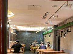 -万记麻辣烫国展总店