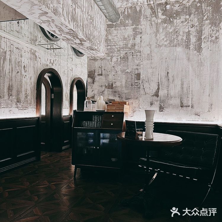 很出大片的西餐酒吧咖啡厅—ASPIRYNA｜欧式风情满满