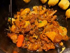 -鱼窝棚柴火铁锅炖(富山屯店)