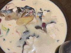 -咕嘟草帽鱼·牛奶一样的鲜鱼汤(包河万达广场创始店)