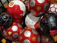 -The Manchester United(伦敦人店)