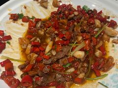 小炒黄牛肉-爱碗亭·鲜炒湖南菜(壹城中心店)