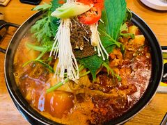 -喇喇排骨火锅·传统韩式脊骨汤(望京西园总店)