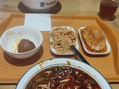 -兰河巷牛肉面(曲江店)
