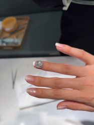 -悦指间美甲美睫