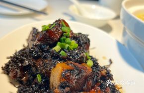 Longjing Tea Braised Pork