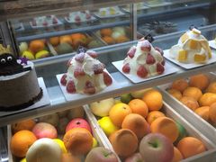 -焙丽拾光(麦凯乐直营店)