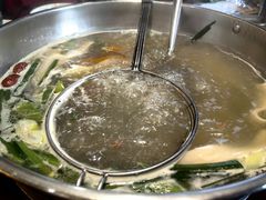 -乡土黄·鲜牛肉火锅·小龙虾(兴业街店)