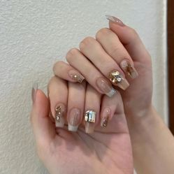 -M·X Nail日式美甲美睫