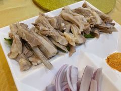 -百盛新疆特色餐厅