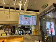 -弄堂咪道-饭香·面香·馄饨香(汇锦广场店)