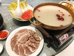 -雀蓝川菜(奥体广场店)