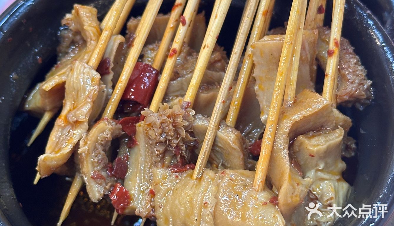 路过林科大，一定要去吃的一家烧烤店… 