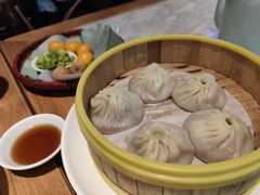 蟹粉汤包-苏帮袁Sue Cuisine(来福士店)