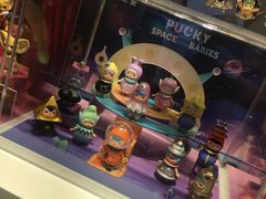 -泡泡玛特POPMART(国金街店)