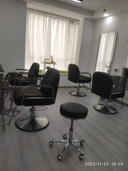-LILI·HAIR SALON理理造型