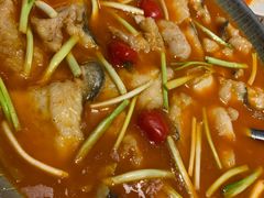 酸菜红味烧江团-老房子金沙元年川菜食府·花园餐厅(金沙店)