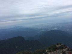 -峨嵋山金顶