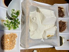 一块豆腐-95号酱骨·一块豆腐(展春园西路店)