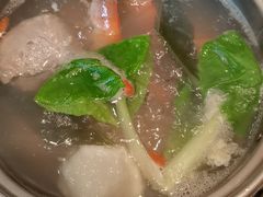 -鼎泰亨·海鲜牛肉餐厅(滨江店)