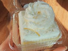 -红宝石·鲜奶小方·海派西点房(丰庄店)