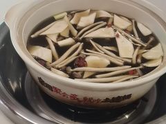 -土连锅·现熬养生汤锅(梁家巷店)