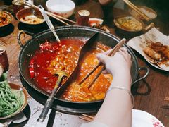 -萍姐火锅·公路夜市(武汉首店)