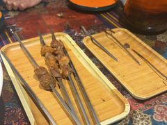 -乡村馕坑肉·烧烤·新疆菜·本地人更爱吃(阿勒泰首店)