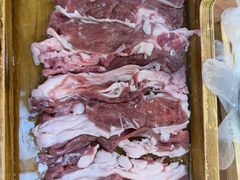-老牌坊云南鱼豆花火锅(哈西万达店)