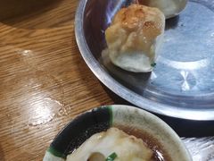 -黄阿姨锅贴大王(万航渡路店)